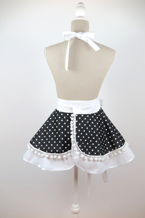 Šatová Zástera Retro Black Pom Pom — foto 2