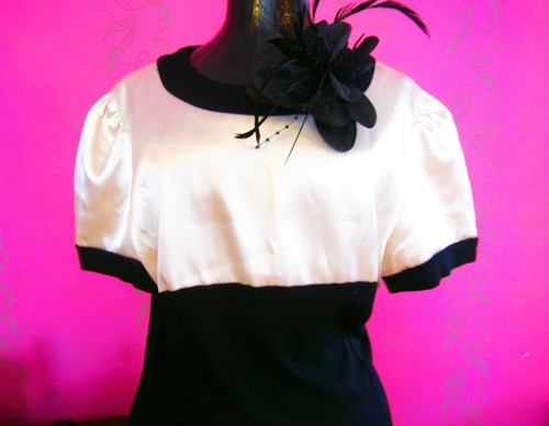 Šaty black&cream — foto 4