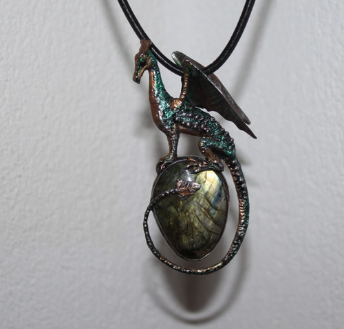 Dračí amulet — foto 2