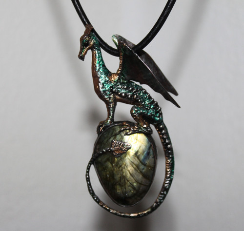 Dračí amulet — foto 6