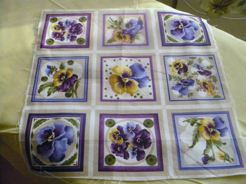 Panel látky - macešky — foto 2