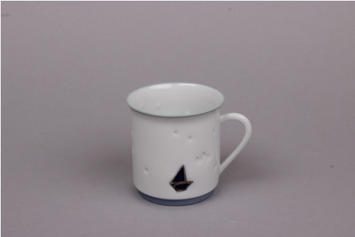 Porcelánový hrnek — foto 3