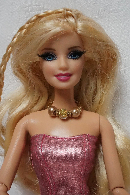 Šperk pro Barbie - s růží — foto 2