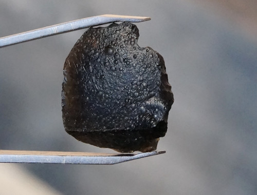 Tektit, meteorit D1629 — foto 2