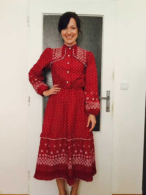 Super retro šaty* — foto 6
