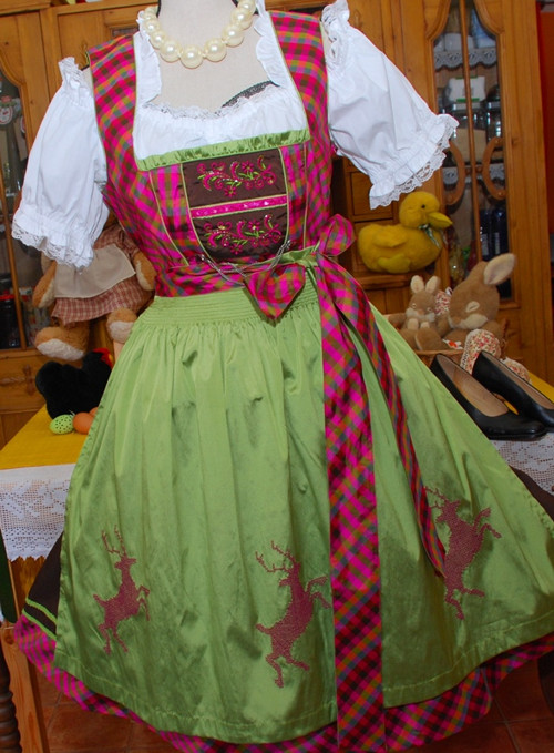 Jelene, oči máš zelené... — foto 2