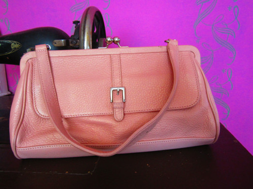 Vintage kabelka powder pink — foto 2