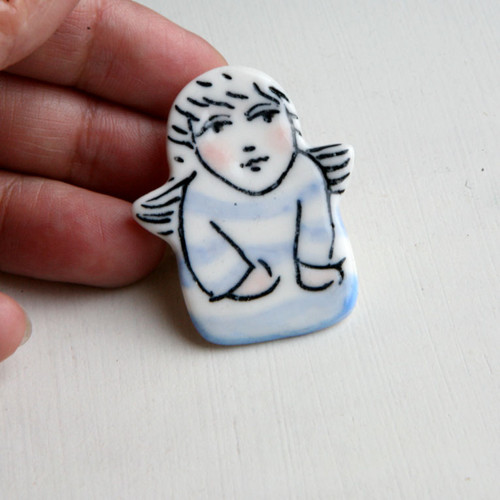 Anděl (porcelán.brož) — foto 2
