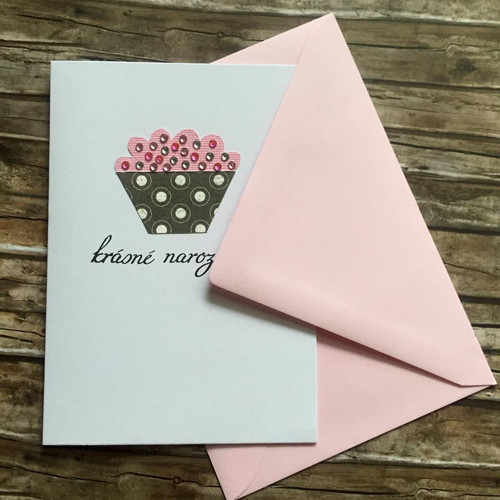 Přání k narozeninám s cupcakem — foto 3