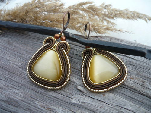 Soutache náušnice Chocolate Triangles — foto 2