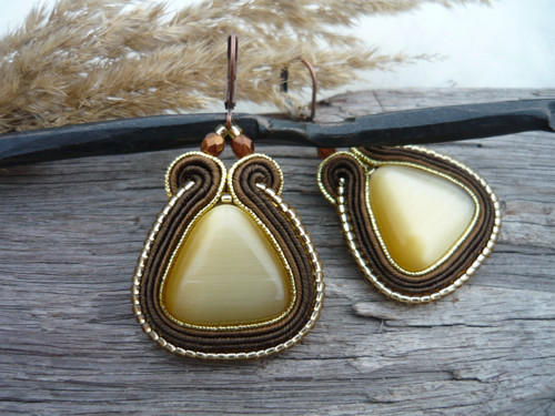 Soutache náušnice Chocolate Triangles — foto 3
