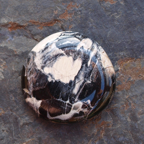 Jaspis , placka 37 x 36 mm — foto 2