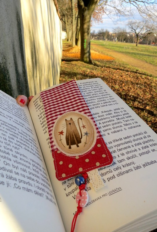 Ráda si čtu v parku .. — foto 3