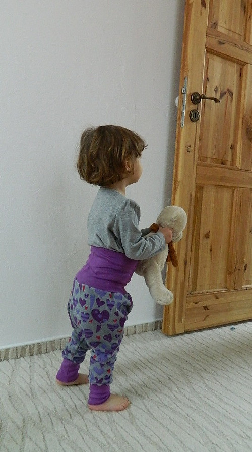 Kalhoty na BKM srdíčka — foto 3