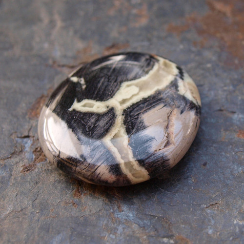 Jaspis , placka 35 x 33 mm — foto 3