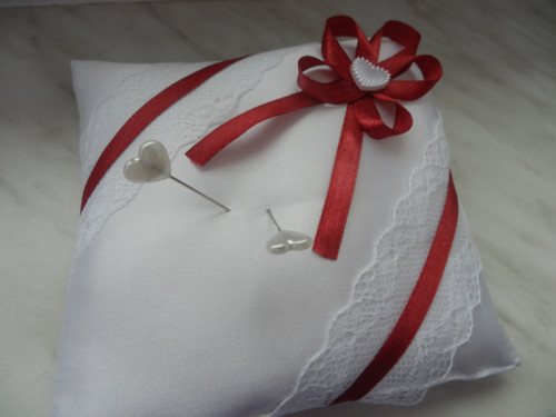 Svatební polštářek pod prstýnky — foto 5