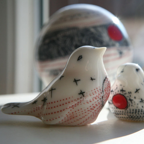 Na parapet...... ptáče (porcelán) — foto 5
