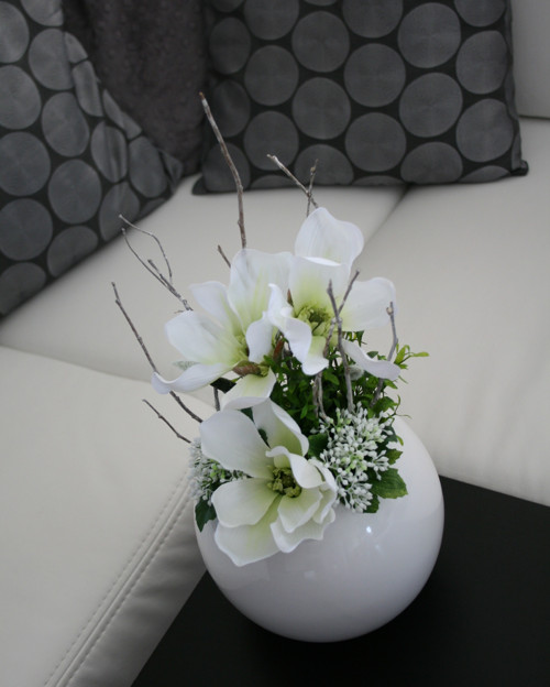 Váza s magnoliemi kulatá — foto 3