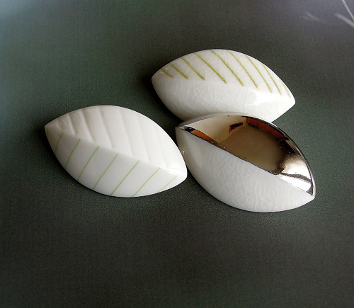 Leaves (porcelánové brože) — foto 4