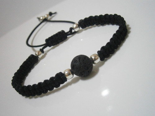 Černý náramek "Láva" - macramé (unisex) — foto 2