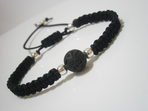 Černý náramek "Láva" - macramé (unisex) — foto 3