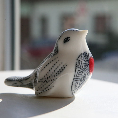 Na parapet...... ptáče (porcelán) — foto 5