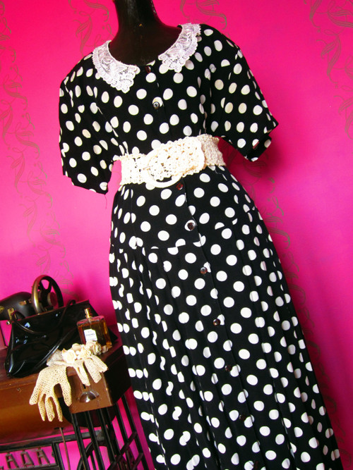 Šaty vintage dots — foto 2
