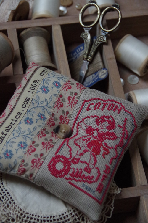 Jehelníček Vintage Linen — foto 4