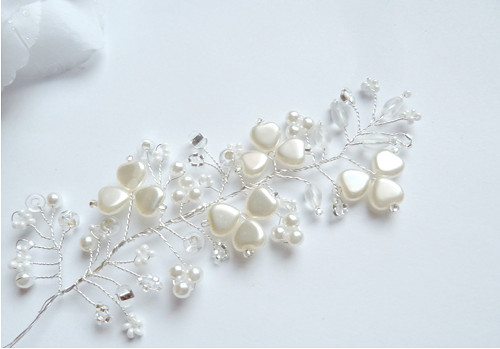 Princess white do vlasů — foto 4