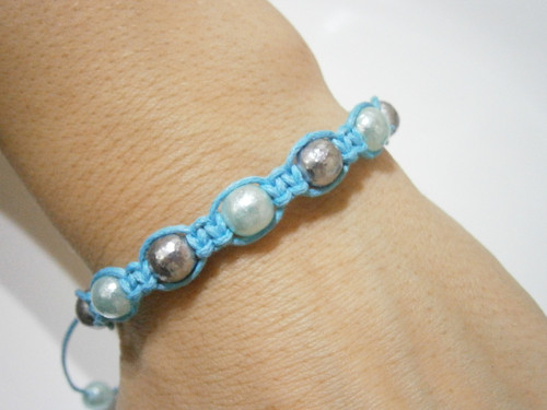 Tyrkysovo-šedý náramek (macramé/shamballa) — foto 5