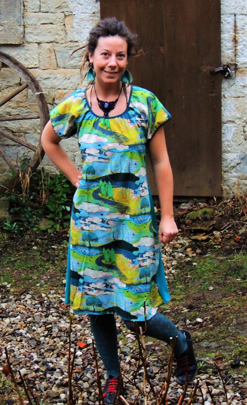 Šaty L — foto 4