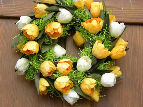Tulipánkový věneček dožluta — foto 3