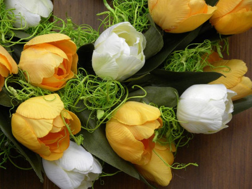 Tulipánkový věneček dožluta — foto 4