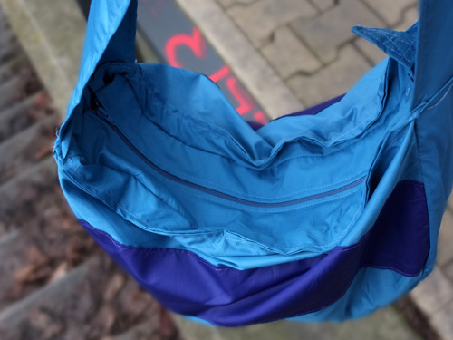 Modro-fialová taška — foto 3