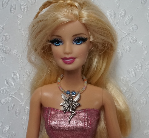 Náhrdelník pro Barbie s vílou — foto 3