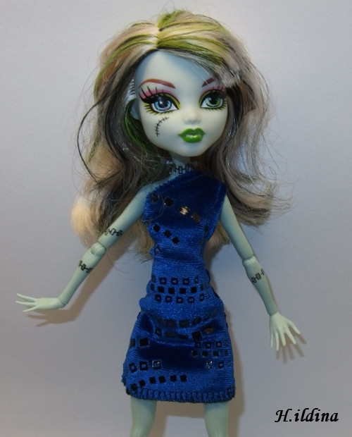 Modré šatičky pro panenky Monster High — foto 3