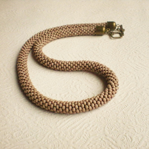 Náhrdelník ,,Beige" — foto 2