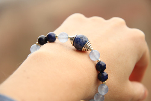 Náramok lapis lazuli — foto 2