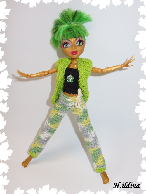 Sada oblečků BARTON pro panenky Monster High — foto 3