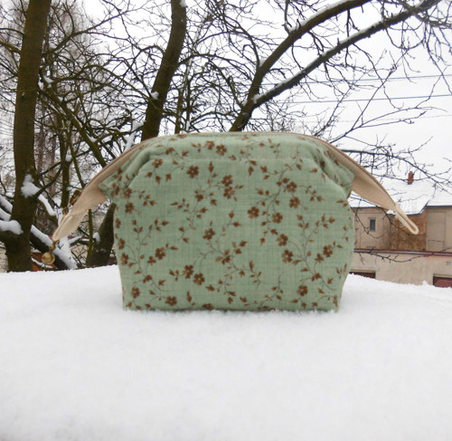 Kosmetická taštička "Pomněnky" — foto 2