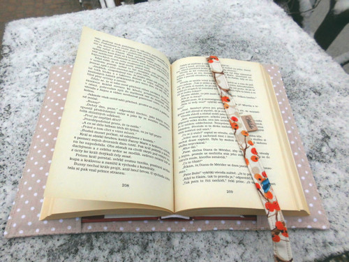 Obal na knihu - "Ptáčci ve větvích" — foto 4