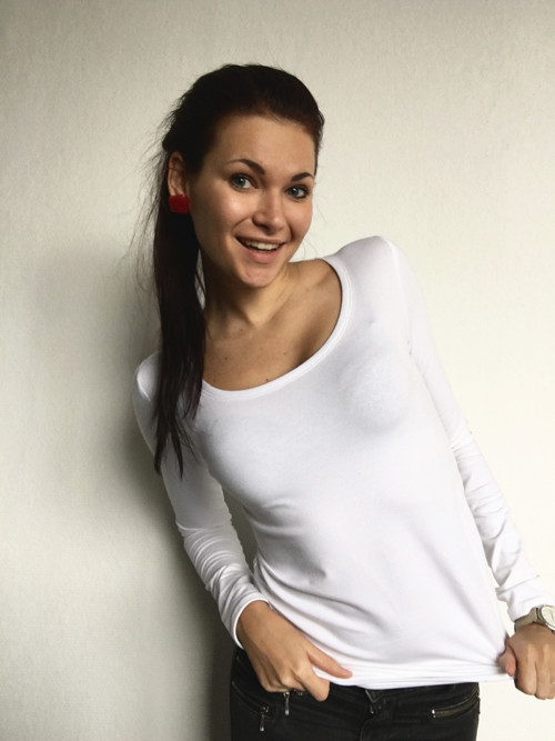 Bílá klasika s dlouhým rukávem — foto 4