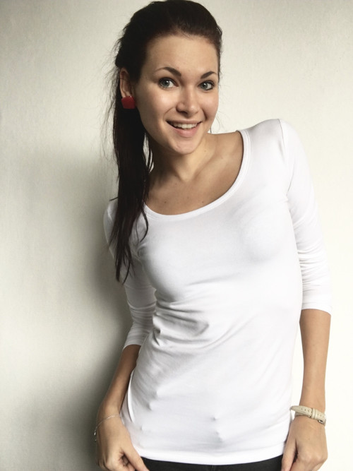 Bílá klasika s 3/4 rukávem — foto 2
