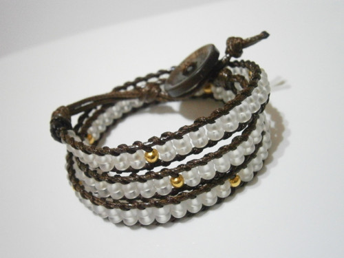 Hnědo-bílý náramek - (Wrap Bracelet) — foto 3