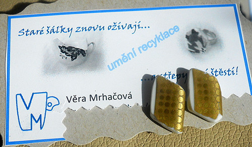 Střepy nosí štěstí! - náušnice V — foto 4
