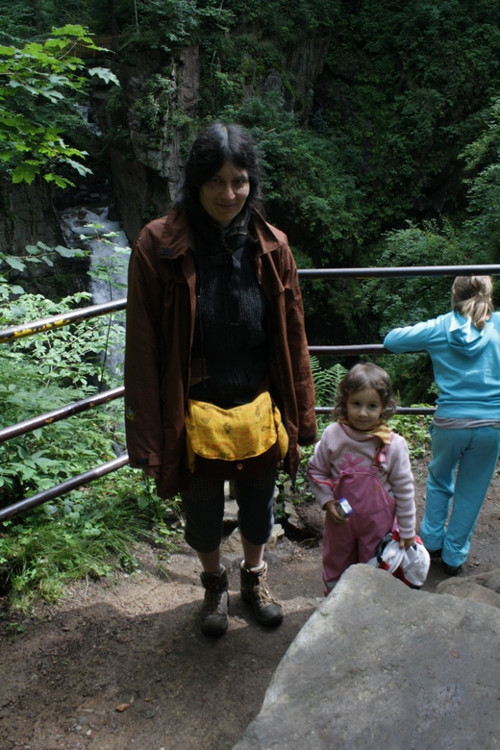 Taštička kolem pasu hnědá — foto 4