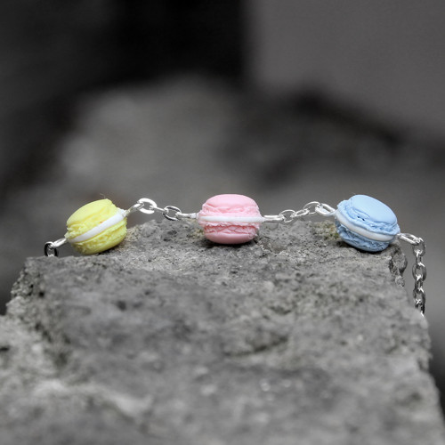 Náramek s mini makronkami — foto 3