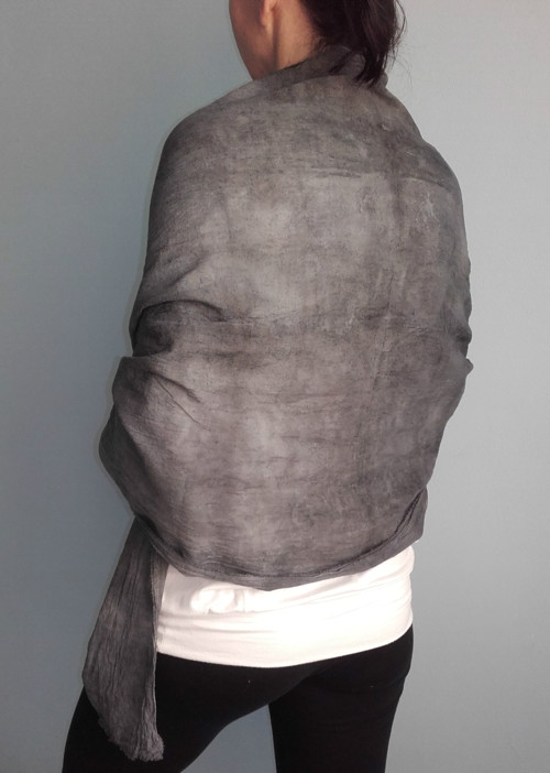 Batikovaný šál ''Gray'' — foto 3