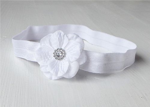 Čelenka pro newborn - bílá kytička — foto 4