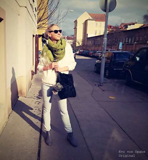 Kožešinová crosby černá — foto 3